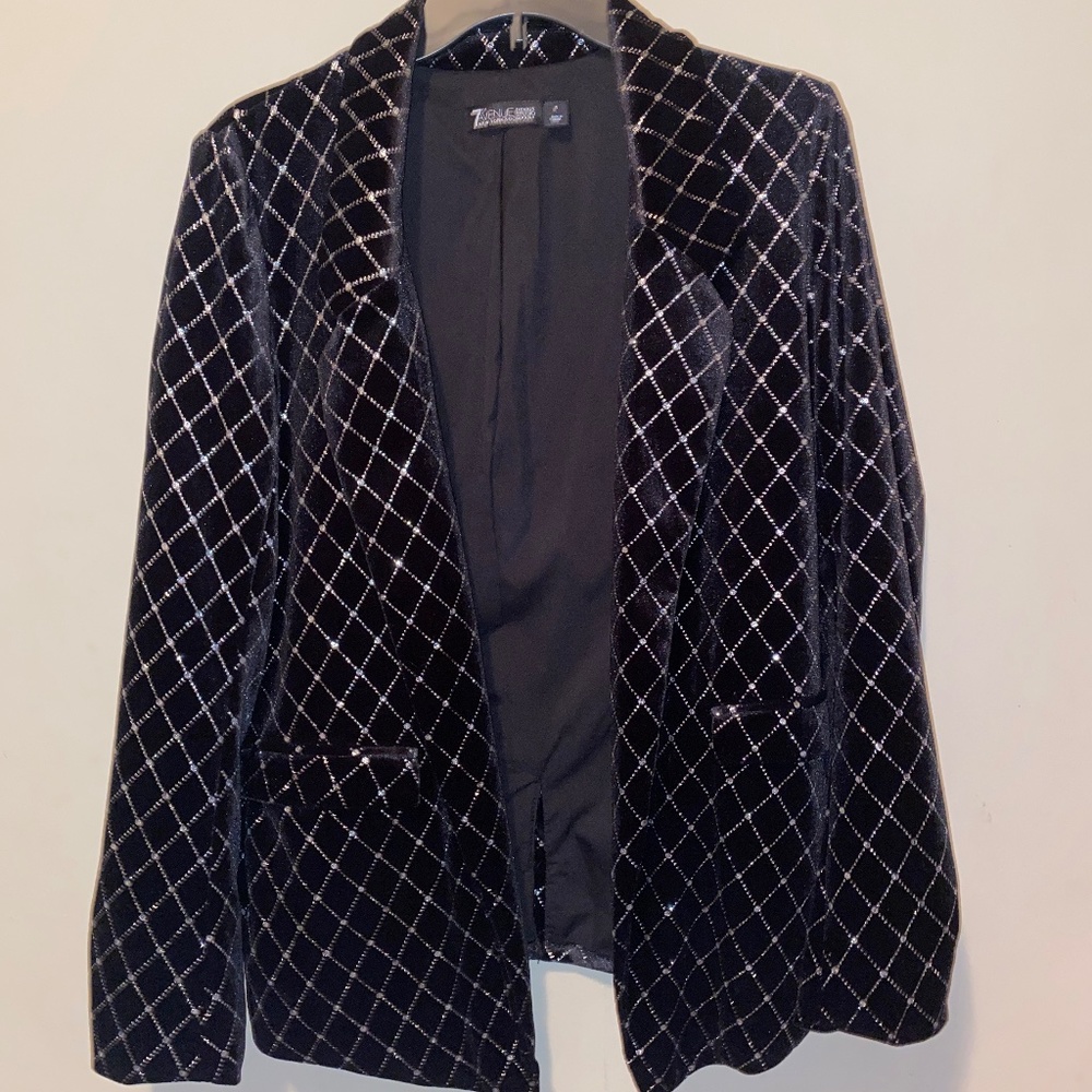 Velvet BLAZER with Glitter Detail 🔥🔥🔥🔥